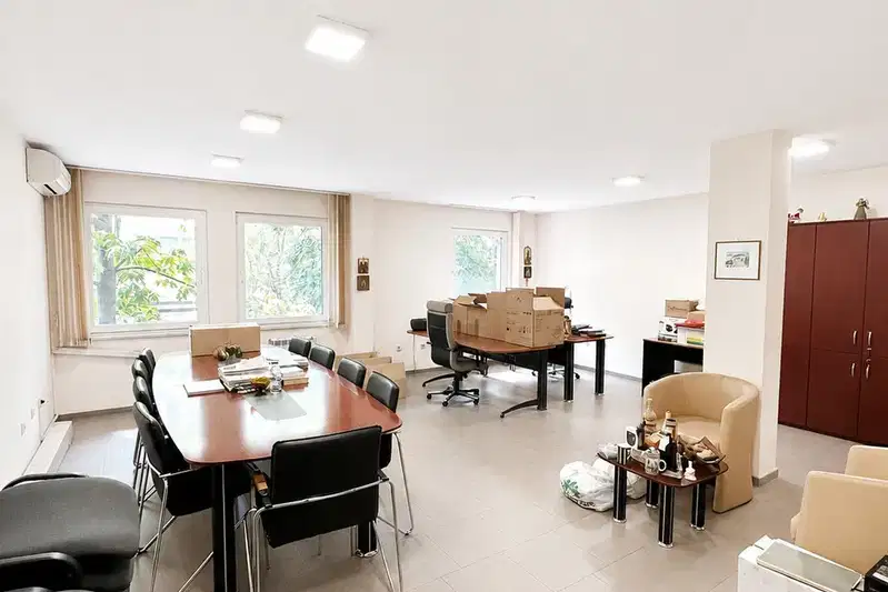 Three-room apartment with large floor area in Center, Sofia