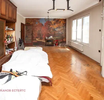 Photo 5 — Four-room apartment in Center with southeast aspect