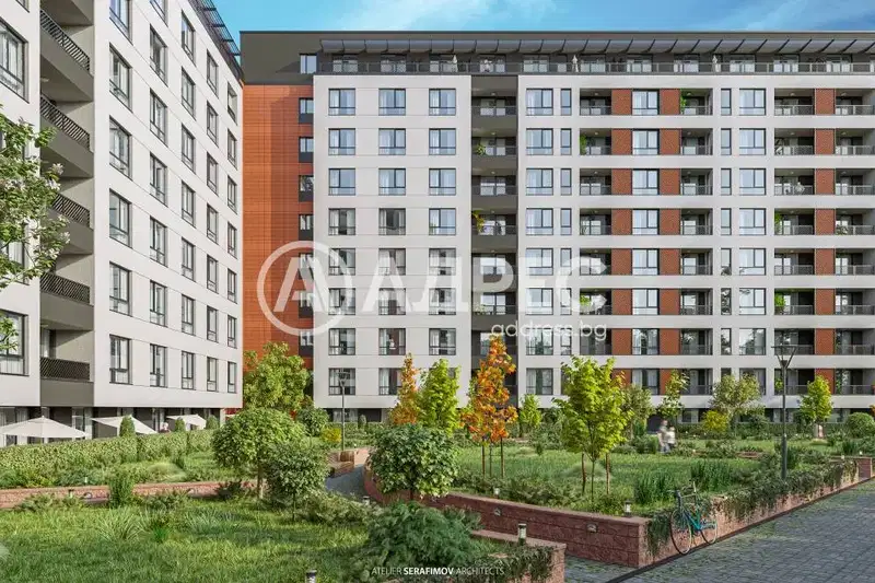 4-room apartment in Center with parking and elevator