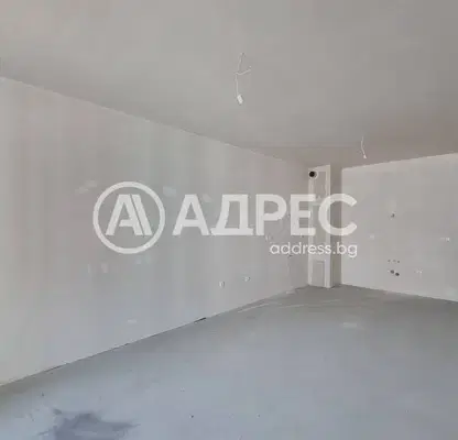 Photo 2 — 4-room apartment in Center with parking and elevator