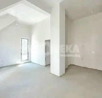 Photo 2 — 4-room apartment in Center with high ceilings and terrace
