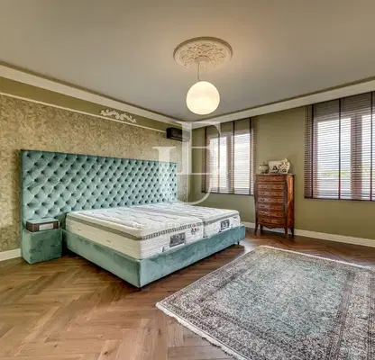 Photo 4 — Spacious 4-room apartment with terrace in Center, Sofia