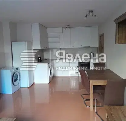 Снимка 2 — 2-стаен апартамент в Център, София с паркомясто
