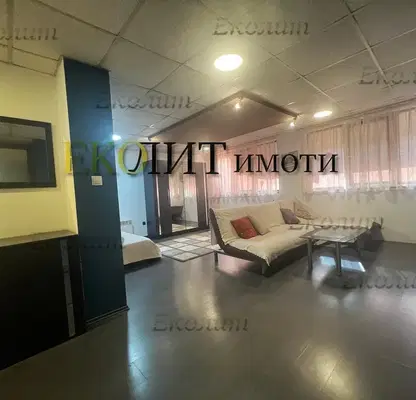 Снимка 4 — Двустаен апартамент с климатик в Център, София