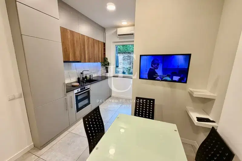 2-room apartment with small yard in Center, Sofia