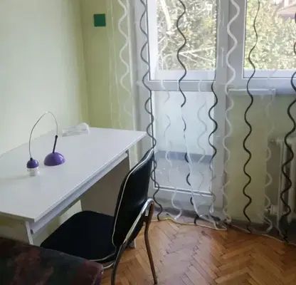 Снимка 5 — Тристаен апартамент в Център, София с луксозни удобства