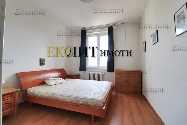 Luxury 3-room apartment with panoramic terrace in Center, Sofia