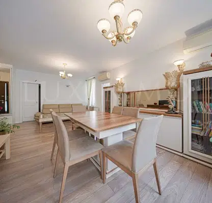 Photo 3 — Three-room apartment with terrace in Center, Sofia