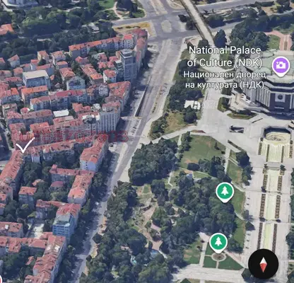 Снимка 5 — Тристаен апартамент с тераса и гледка към НДК в Център, София
