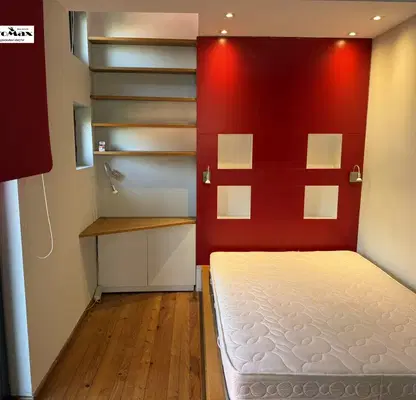 Photo 2 — Spacious 4-room apartment in Center, Orlov Most Square