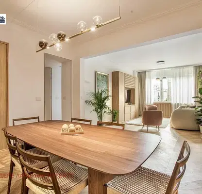 Photo 5 — Spacious 4-room apartment in the centre of Sofia with two balconies