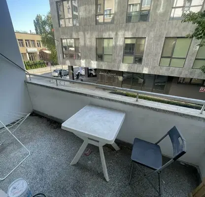 Photo 5 — One-room apartment in Dianabad with balcony and elevator