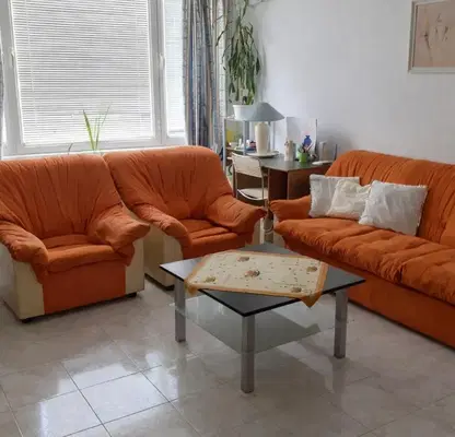 Photo 2 — Three-room apartment in Dianabad with two bathrooms and balcony