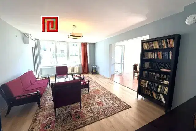 Spacious 4-room apartment in Dianabad with parking