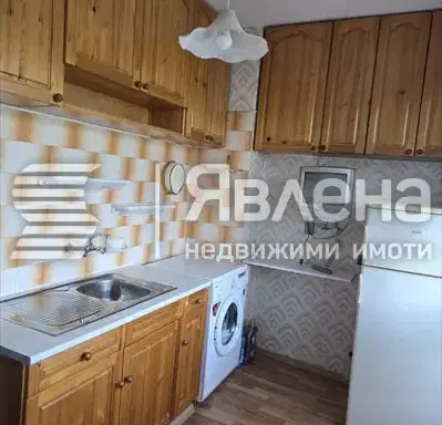 Снимка 2 — Двустаен апартамент с тераса в Дианабад, София