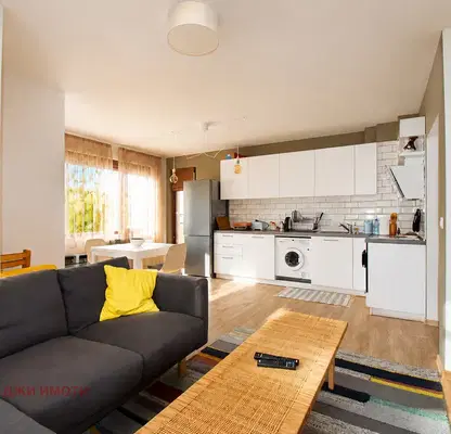 Photo 2 — Two-room apartment with balcony in Dianabad, Sofia