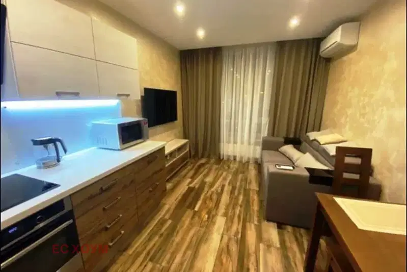 Two-room apartment in Dianabad with convenient access and greenery