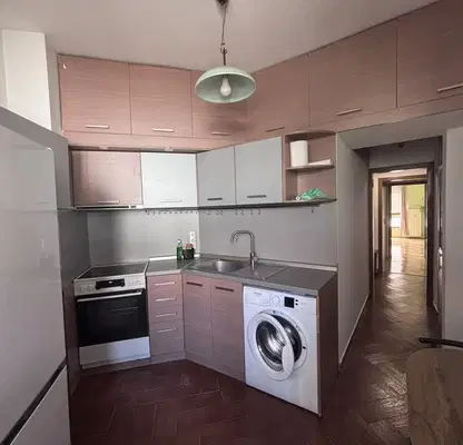 Photo 3 — Three-room apartment with parking space in Doctorski Pametnik, Sofia