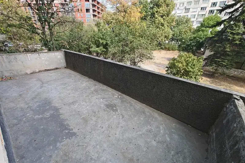 Едностаен апартамент с тераса в Дружба 1, София