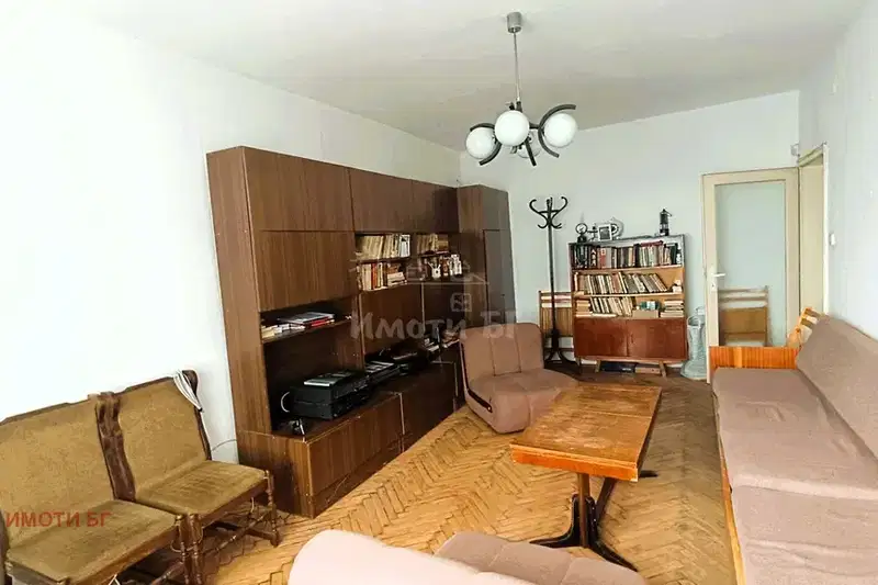 Two-room apartment in Druzhba 1 with south aspect