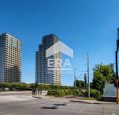 Photo 2 — Two-room apartment in Druzhba 1 with parking space and security