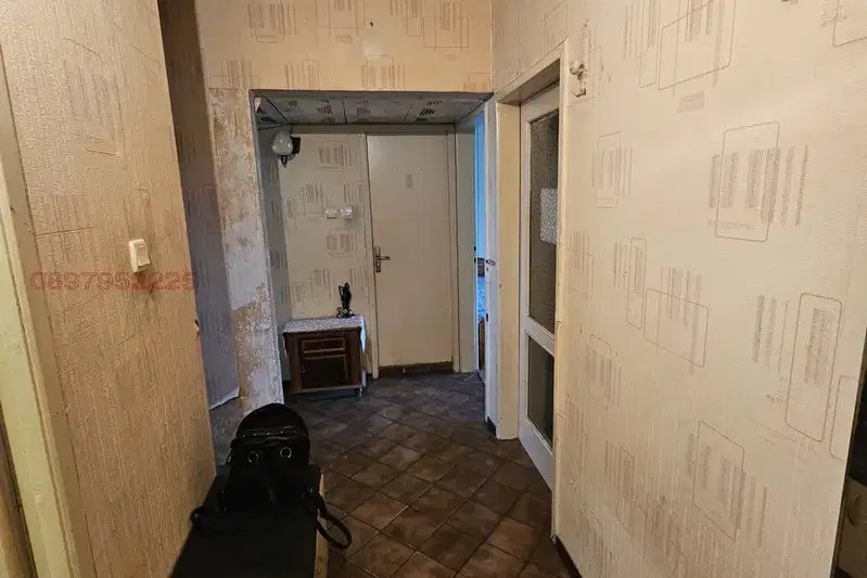 Three-room apartment in Druzhba 1, Sofia with elevator