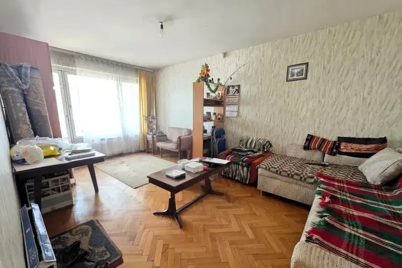 Three-room apartment with two terraces in Druzhba 1, Sofia