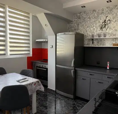 Photo 3 — Two-room apartment in Druzhba 1 with terrace and elevator