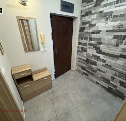 Photo 3 — Two-room apartment in Druzhba 1 with terrace and parking