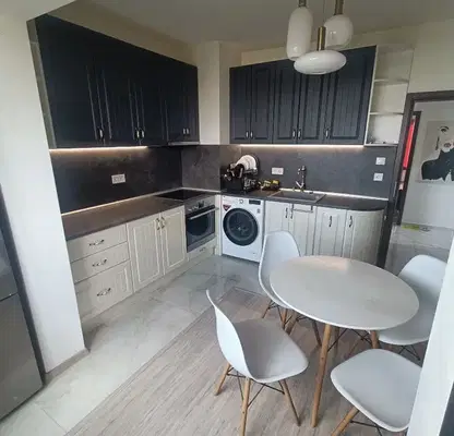 Photo 3 — 3-room apartment in Druzhba 1 with terrace on top floor