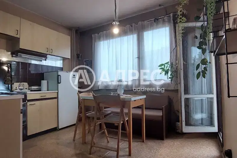1-стаен апартамент с тераса в Дружба 2, София