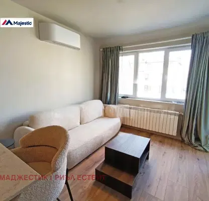 Photo 3 — Two-room apartment in Druzhba 2 with luxury furnishings