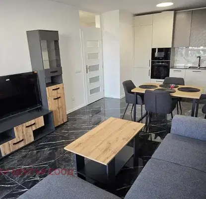 Photo 2 — Luxury 2-room apartment in Darvenitsa with terrace