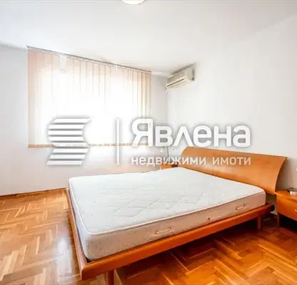Photo 4 — Spacious two-room apartment in Geo Milev with balcony and loggia
