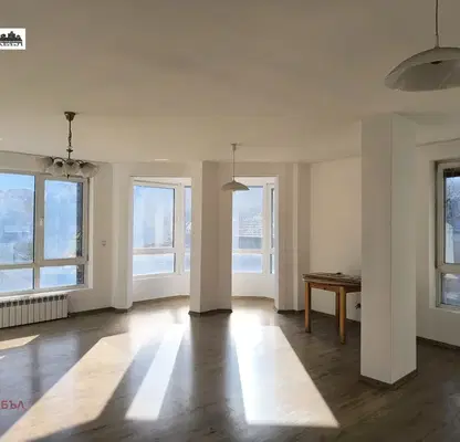 Photo 2 — Three-room apartment with terrace in Geo Milev, Sofia