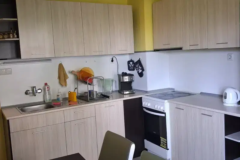 Three-room apartment in Geo Milev with terrace and parking