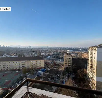 Снимка 2 — Четиристаен апартамент с панорамна тераса в Гео Милев, София