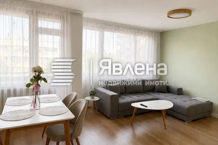 Bright 2-room apartment with terrace in Geo Milev, Sofia