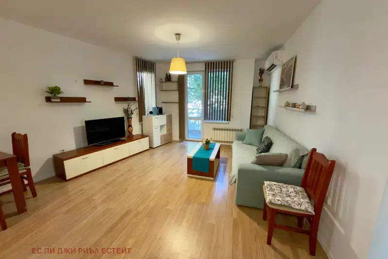 Spacious 3-room apartment with two terraces in Geo Milev, Sofia