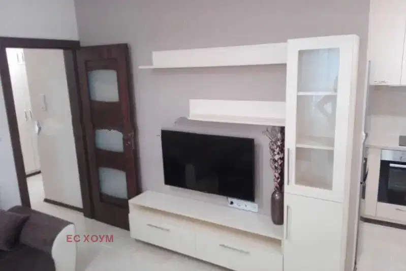 Two-room apartment in Gotse Delchev with elevator and renovated