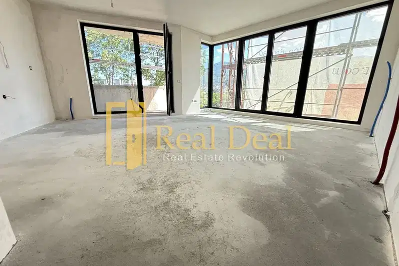 Spacious 3-room apartment with panoramic view in Gorna Banya