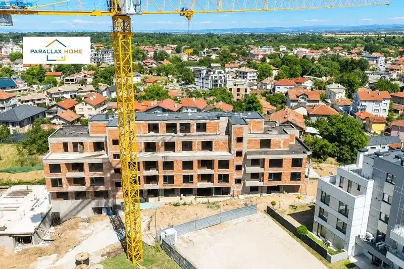 Четиристаен апартамент с панорамна гледка в Горубляне, София