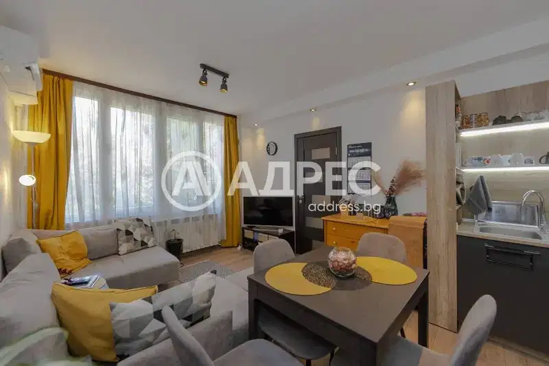 Three-room apartment with terrace in Hadzhi Dimitar, Sofia