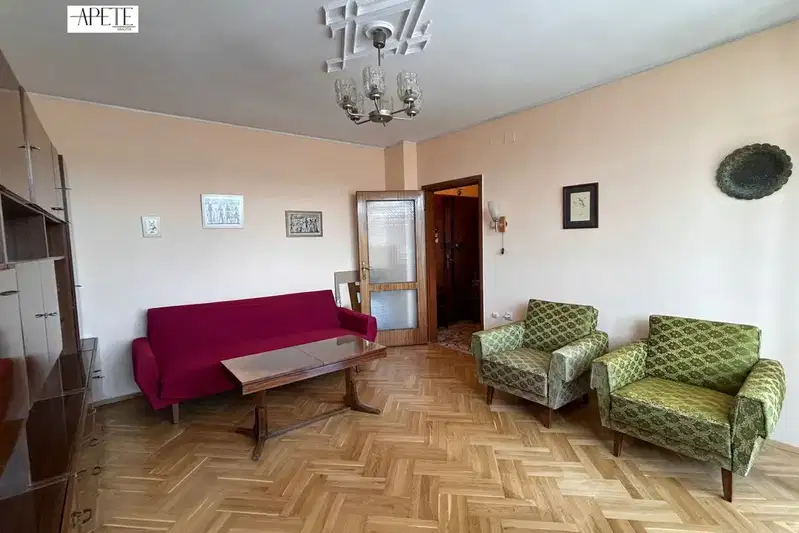 Двустаен апартамент с тераса в Хиподрума, София