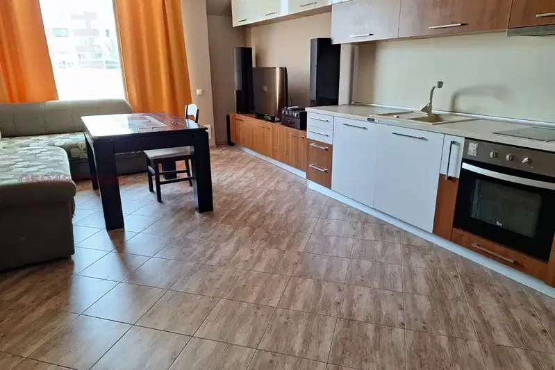 3-room apartment in Hipodruma with access control