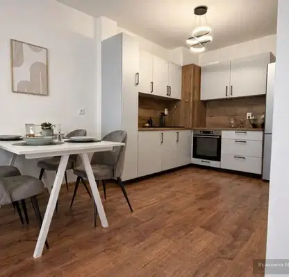 Photo 5 — Spacious 2-room apartment in Hladilnika with parking space