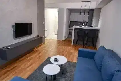 Two-room apartment in Hladilnika with amenities and location