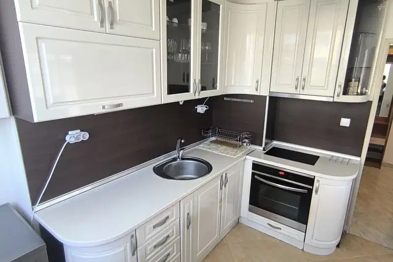 Spacious 3-room apartment with Vitosha view in Hladilnika
