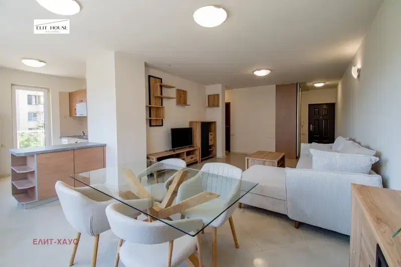 Spacious 3-room apartment with terrace in Ivan Vazov, Sofia