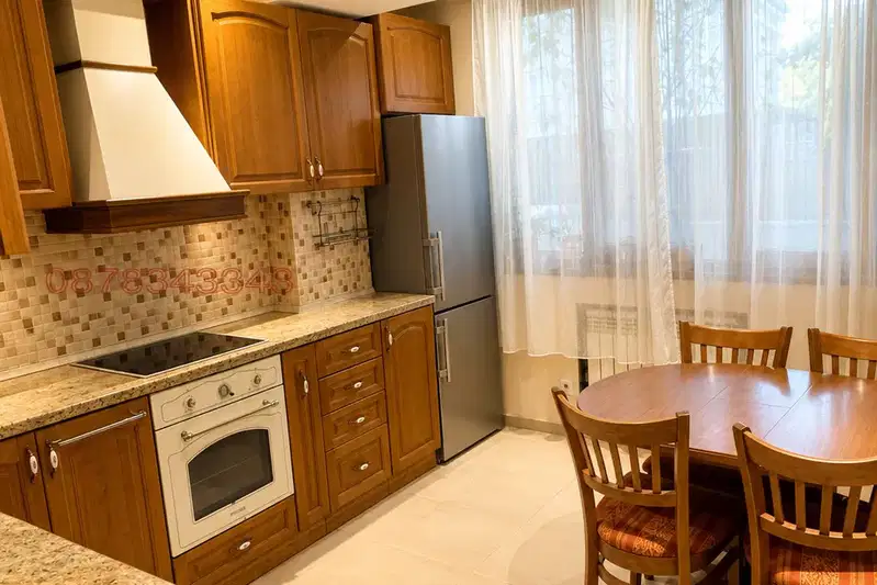 3-room apartment in Ivan Vazov with access to Yuzhen Park